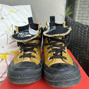 Converse Army green and Black High-Top Sneakers